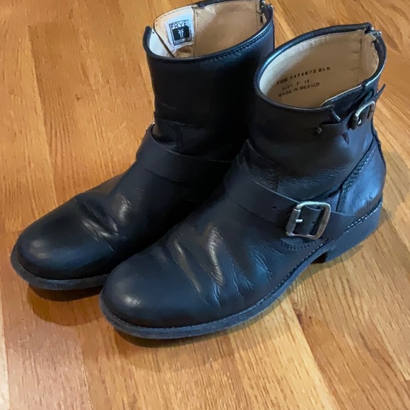 Frye Black Leather Women's Boots - Picture 1 of 10